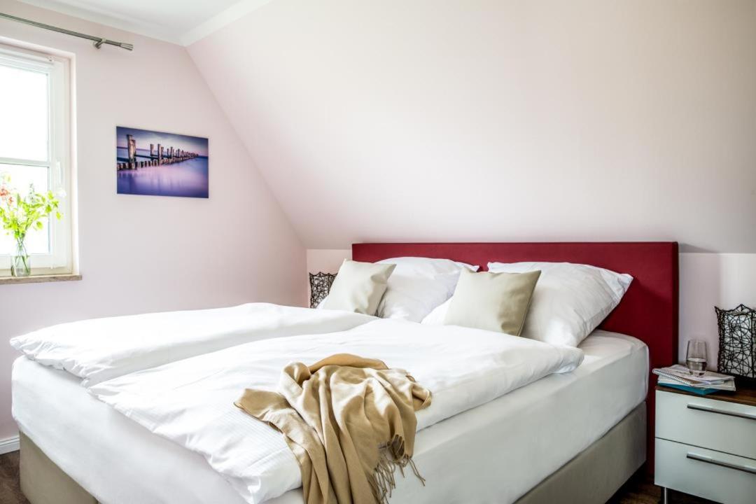Haus Rose, Luxus-Ferienhaus In Fuhlendorf Fur 4 Personen Екстериор снимка